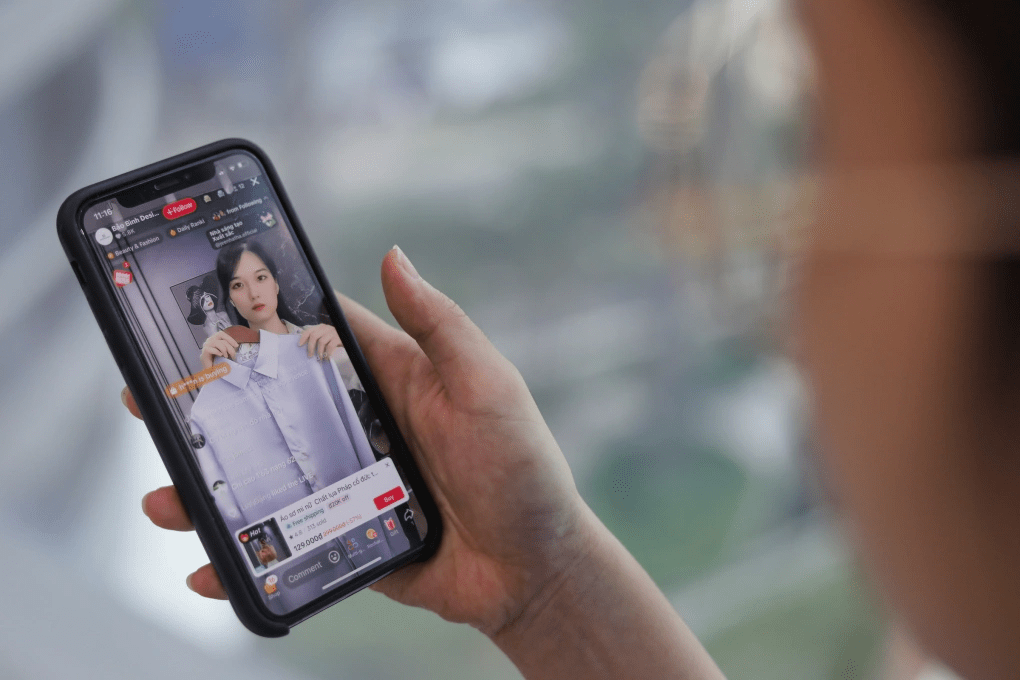 Việt Nam tăng 14% lượng người dùng Internet di động